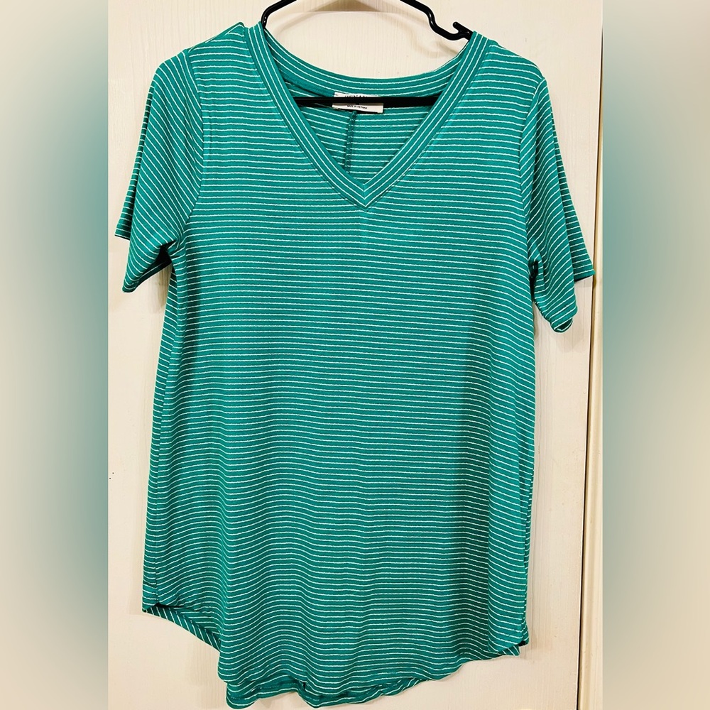 Zenana green and white stripe top- size medium
